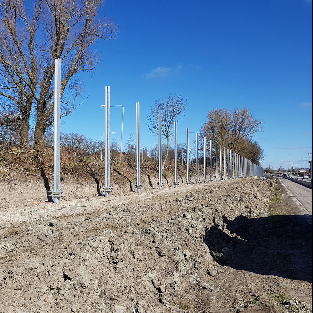 Grundtuben minskar bullret för göteborgare – bygger 2,5 kilometer bullerplank på uppdrag åt Trafikverket ​​​​​​​
