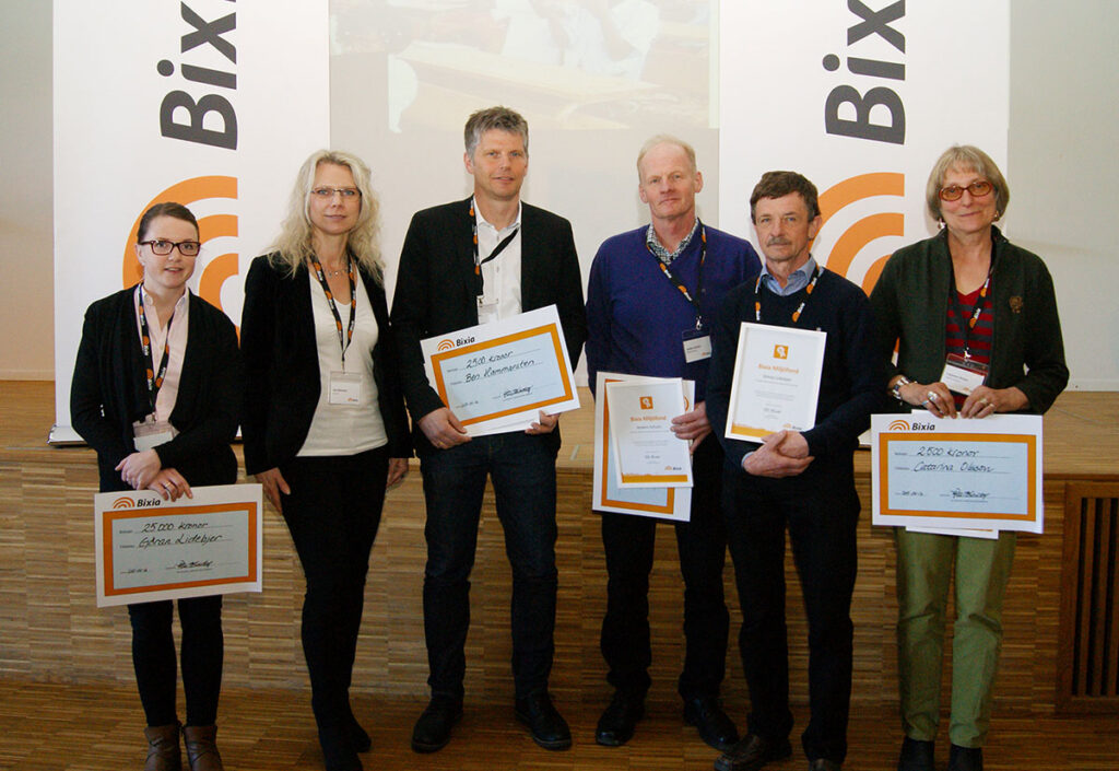 Glada solelsproducenter från Östergötland får stöd bixia solelsproducenter