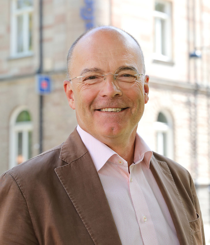 Länsförsäkringar Östgöta tillsätter på flera poster stefan nyrinder ny vd för länsförsäkringar Östgöta fotograf: lena holmgren