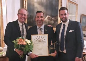 Sigge Bilajbegovic blev Årets företagare i Östergötland siggearetsforetagare