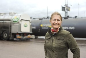 Tanka biobränsle via app charlotte elander foto bjorn lisinski