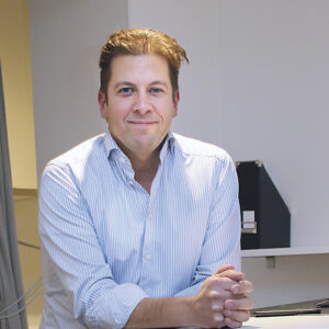 Tar steget till eget och blir dubbelföretagare joakim ljungvist foto mirjam lindahl