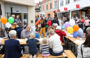 Vadstena Sparbank firade med hela staden jubileum10web