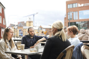 Det lättillgängliga men intima - Podcastkursen som tar podden vidare mot nya format podcast posse foto bjorn lisinski
