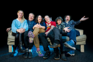 Som man bäddar av Teater Leo teater leo foto bjorn lisinski soffrep1200