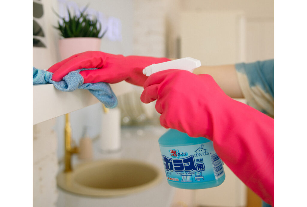 Så sparar du tid och pengar med professionell flyttstädning Pexels Photo 4008518 1 1024x691