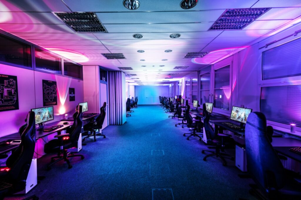 Ella Don KCFXVisUqug Unsplash 1 1024x680