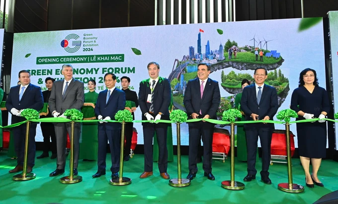 Sverige öppnar ”grön utställning” i Vietnam för att stärka banden 5 3631.jpg