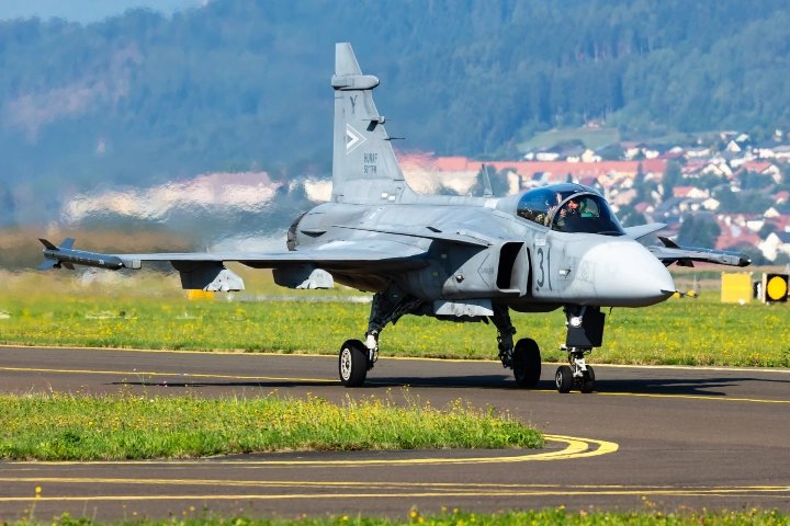 shutterstock 2468410541